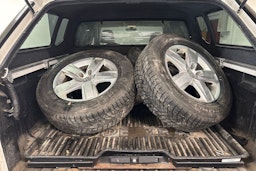 valkoinen Volkswagen Amarok 2018 kuva 14.