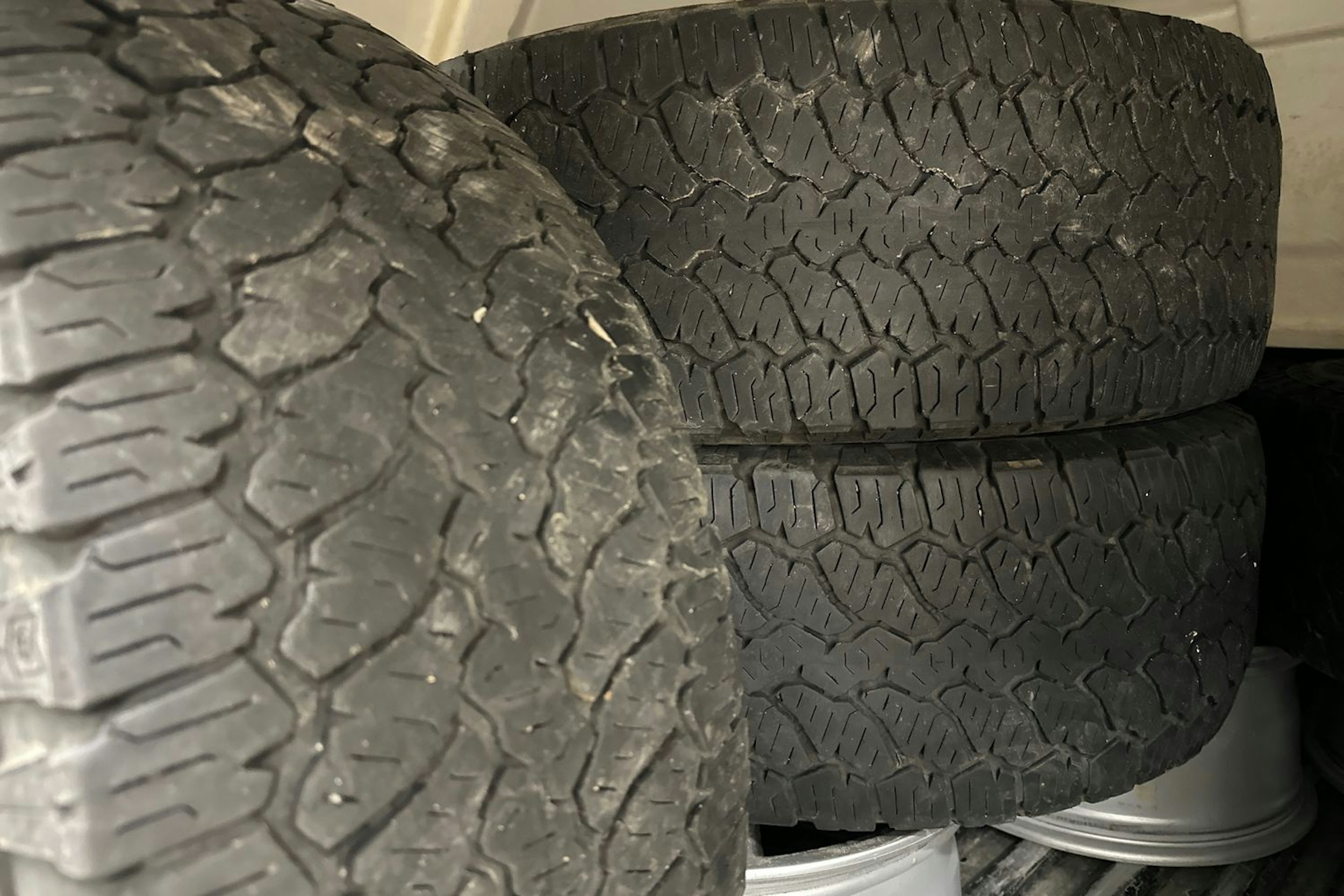 musta Volkswagen Amarok 2018 kuva 17.