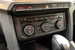 musta Volkswagen Amarok 2018 kuva 25.