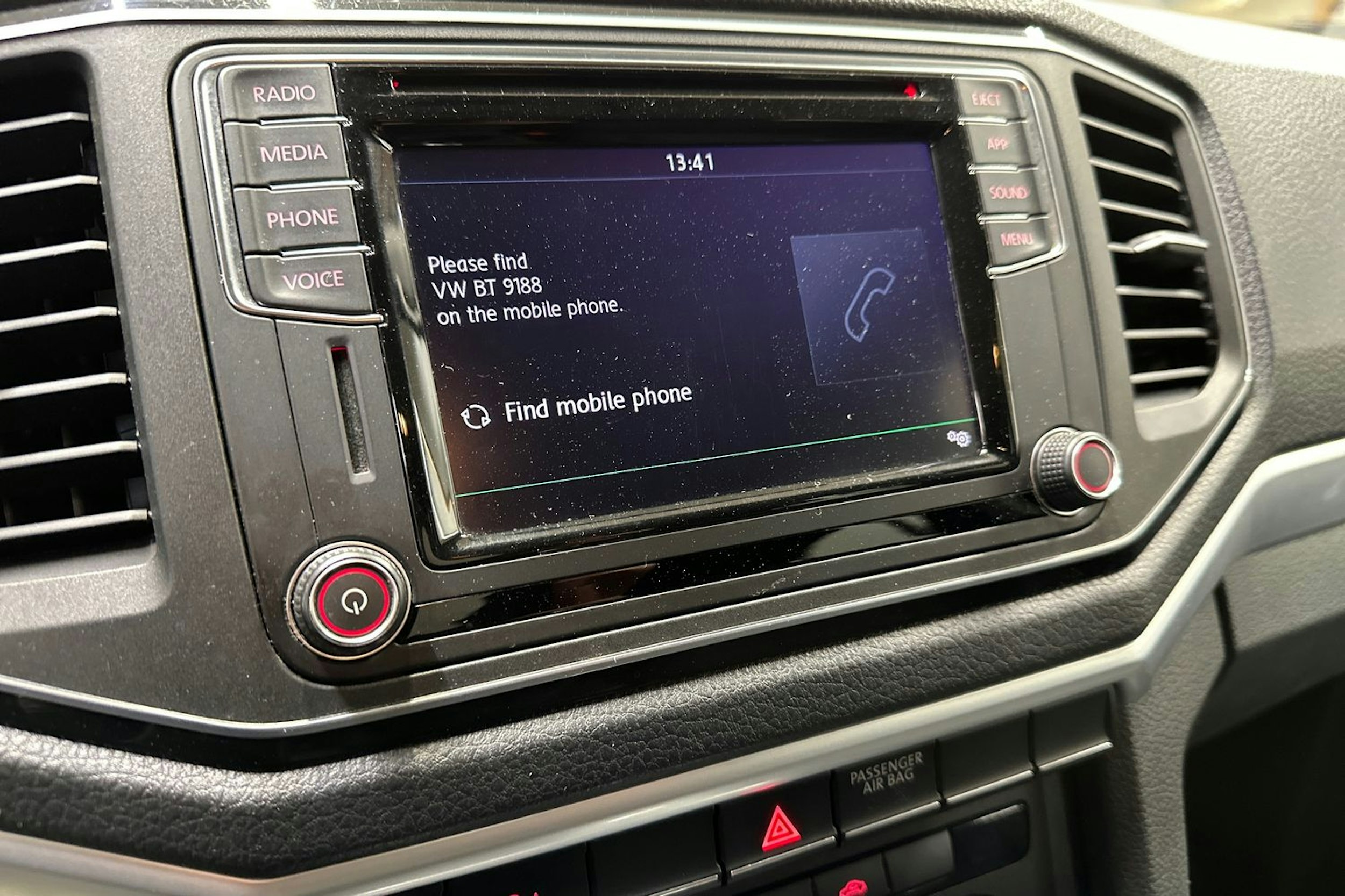 musta Volkswagen Amarok 2018 kuva 30.