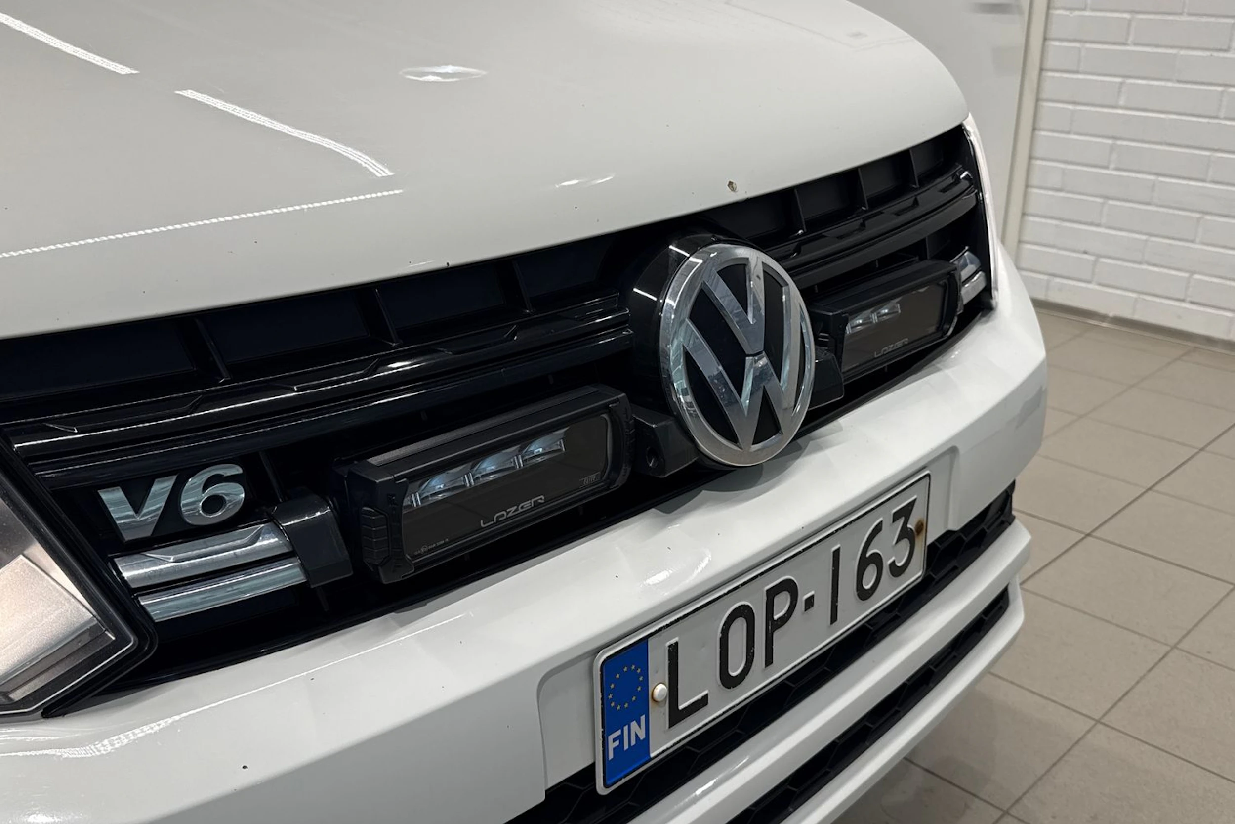 valkoinen Volkswagen Amarok 2018 kuva 26.