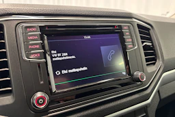 valkoinen Volkswagen Amarok 2018 kuva 22.