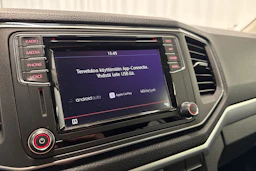 valkoinen Volkswagen Amarok 2018 kuva 23.