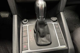 valkoinen Volkswagen Amarok 2018 kuva 25.