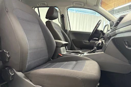 valkoinen Volkswagen Amarok 2018 kuva 27.