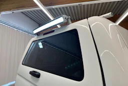valkoinen Volkswagen Amarok 2018 kuva 29.