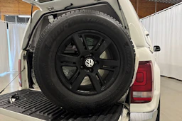 valkoinen Volkswagen Amarok 2018 kuva 33.