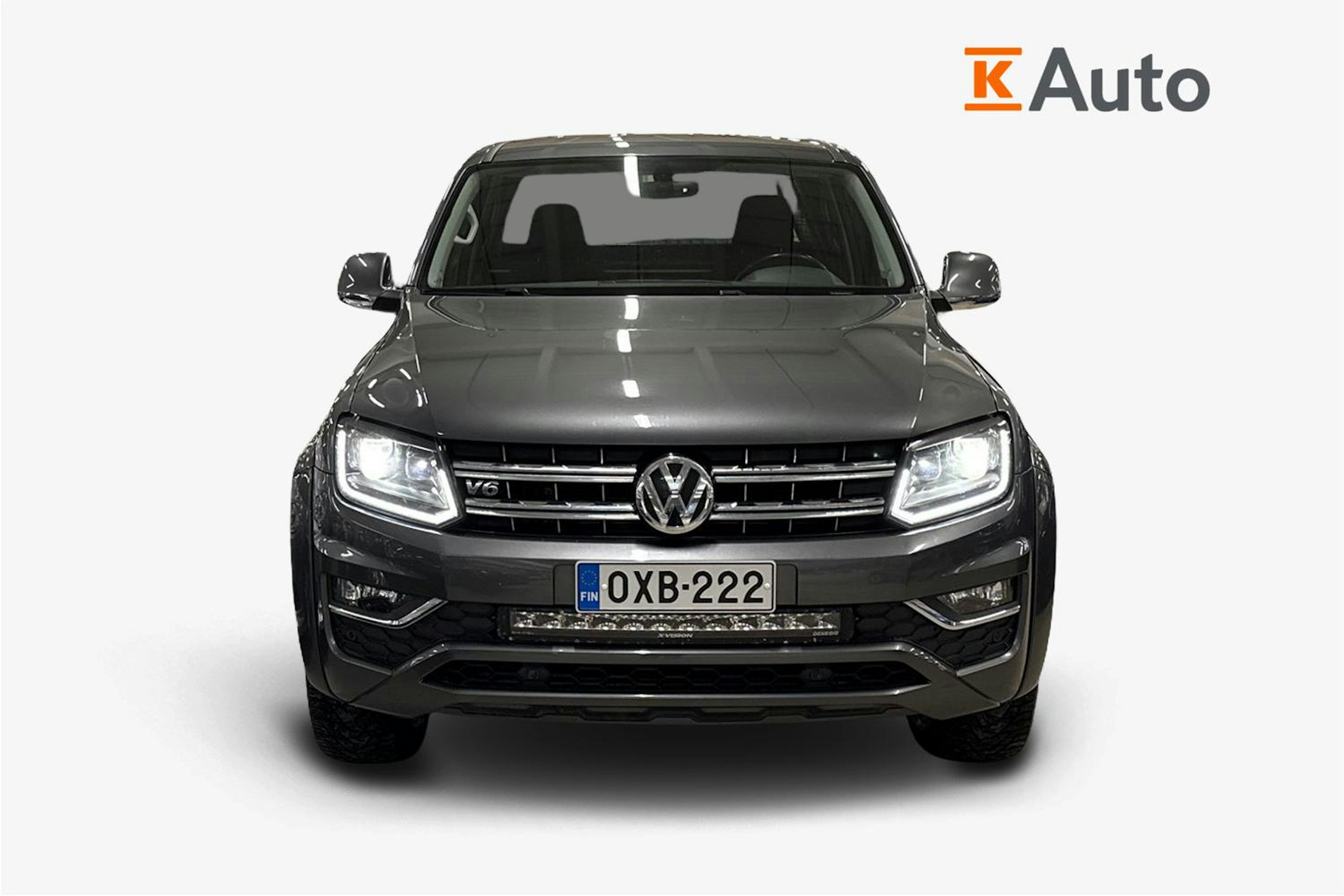 Harmaa Volkswagen Amarok 2018 kuva 5.