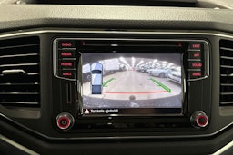 Harmaa Volkswagen Amarok 2018 kuva 27.