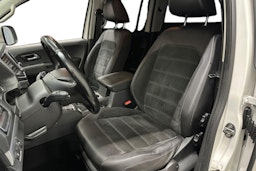 Valkoinen Volkswagen Amarok 2018 kuva 7.