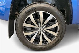 Sininen Volkswagen Amarok 2018 kuva 11.