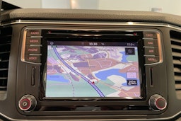 Sininen Volkswagen Amarok 2018 kuva 19.