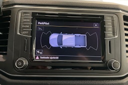 Sininen Volkswagen Amarok 2018 kuva 21.