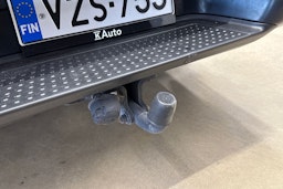 sininen Volkswagen Amarok 2018 kuva 29.