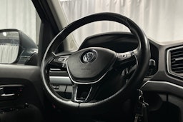 musta Volkswagen Amarok 2018 kuva 13.