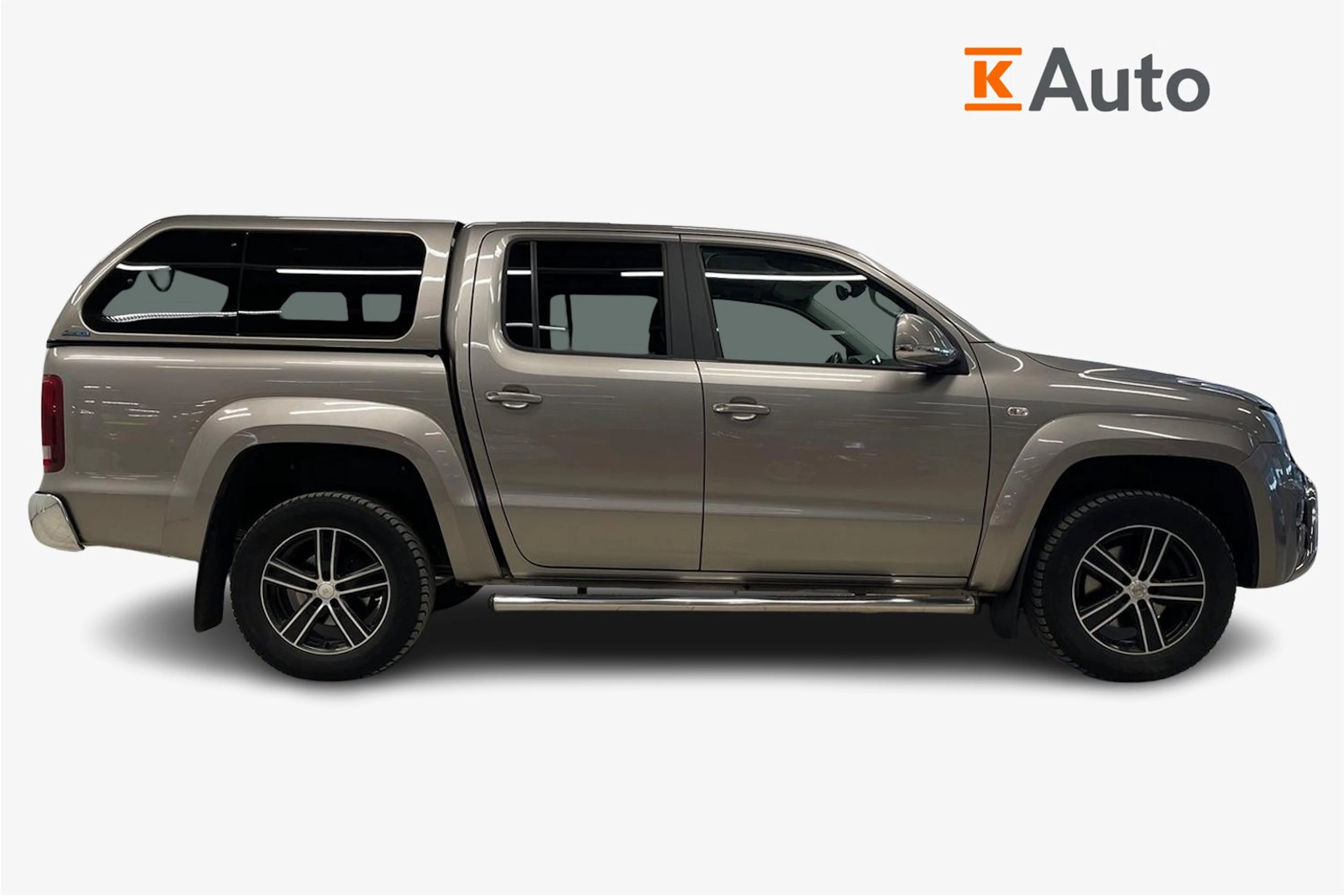 ruskea (beige) Volkswagen Amarok 2018 kuva 7.