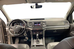 ruskea (beige) Volkswagen Amarok 2018 kuva 9.