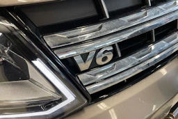 ruskea (beige) Volkswagen Amarok 2018 kuva 28.