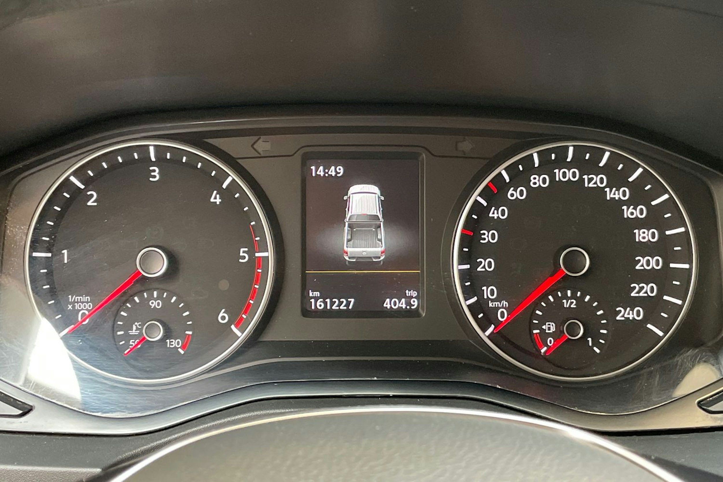 musta Volkswagen Amarok 2018 kuva 16.