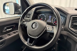 musta Volkswagen Amarok 2019 kuva 16.