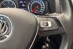 musta Volkswagen Amarok 2019 kuva 18.
