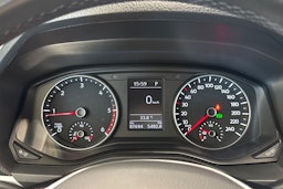 musta Volkswagen Amarok 2019 kuva 19.