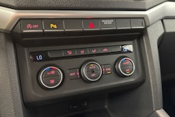musta Volkswagen Amarok 2019 kuva 25.