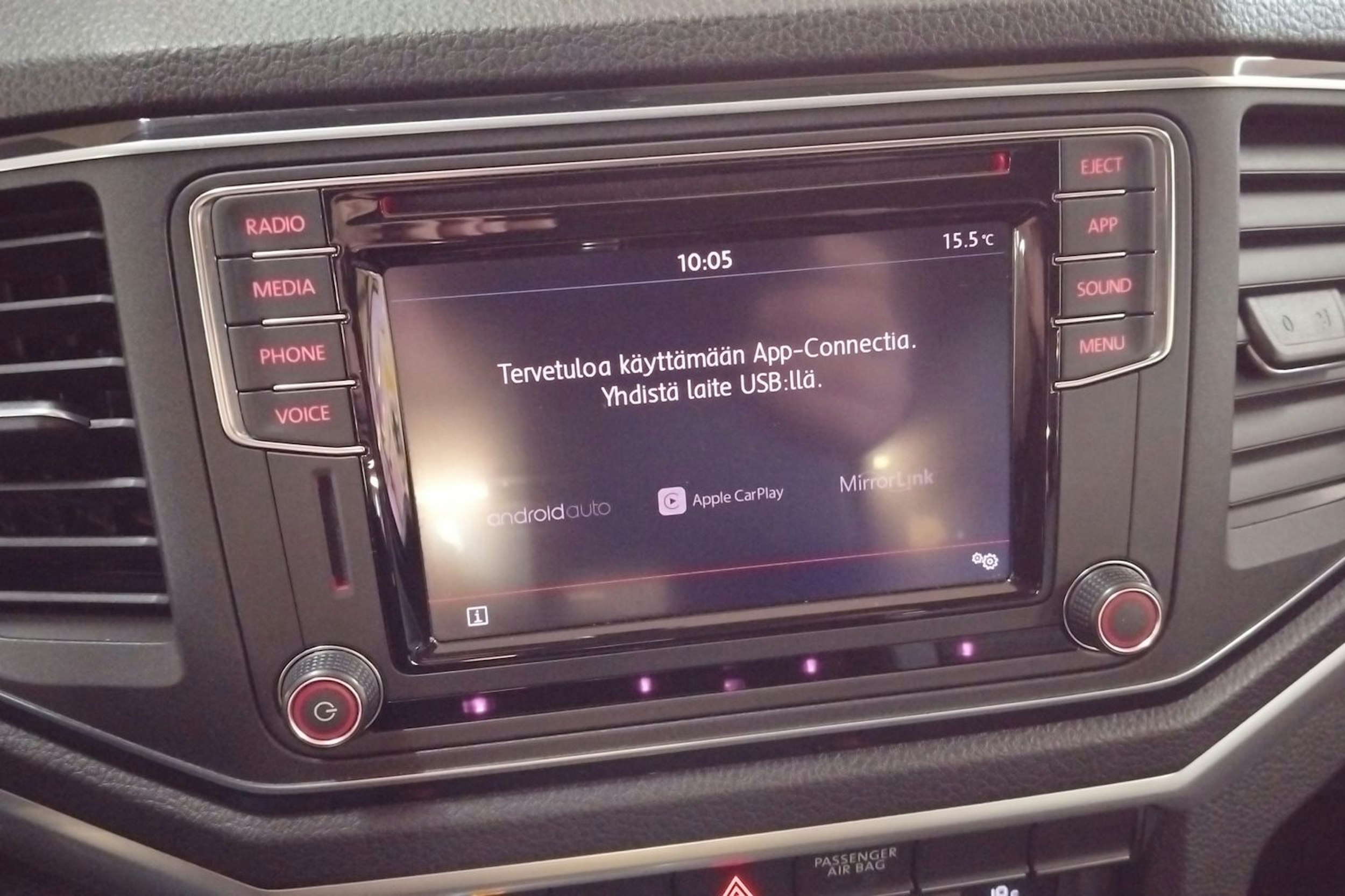 Musta Volkswagen Amarok 2019 kuva 14.