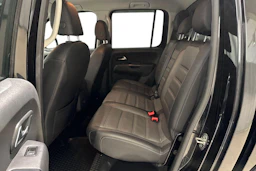 musta Volkswagen Amarok 2019 kuva 11.