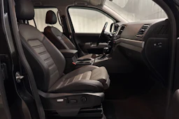 musta Volkswagen Amarok 2019 kuva 17.
