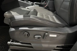 musta Volkswagen Amarok 2019 kuva 18.