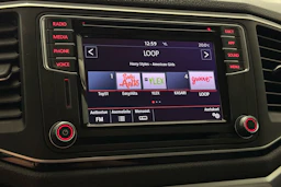 musta Volkswagen Amarok 2019 kuva 24.