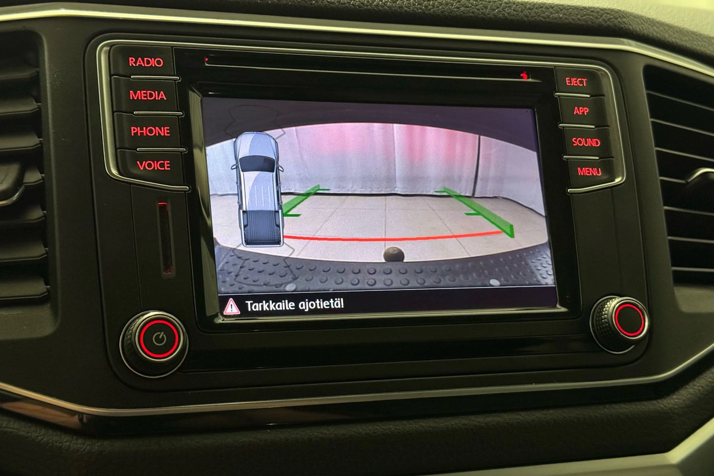 musta Volkswagen Amarok 2019 kuva 25.