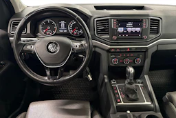 valkoinen Volkswagen Amarok 2019 kuva 9.