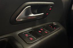valkoinen Volkswagen Amarok 2019 kuva 21.