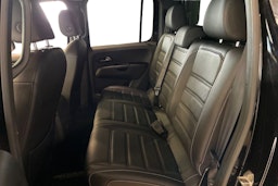 Musta Volkswagen Amarok 2019 kuva 10.
