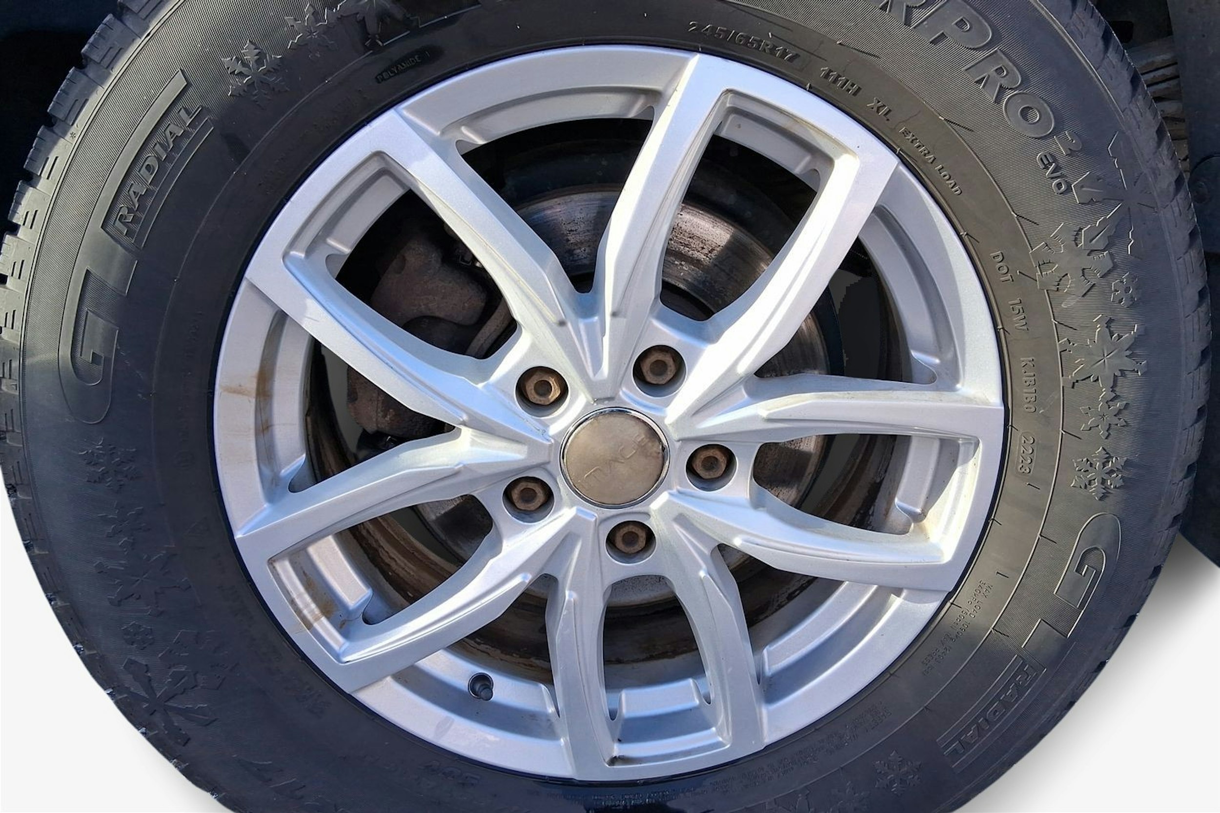 musta Volkswagen Amarok 2019 kuva 11.