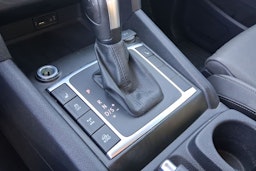 musta Volkswagen Amarok 2019 kuva 19.