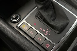 punainen Volkswagen Amarok 2019 kuva 24.