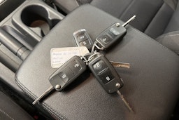 punainen Volkswagen Amarok 2019 kuva 28.