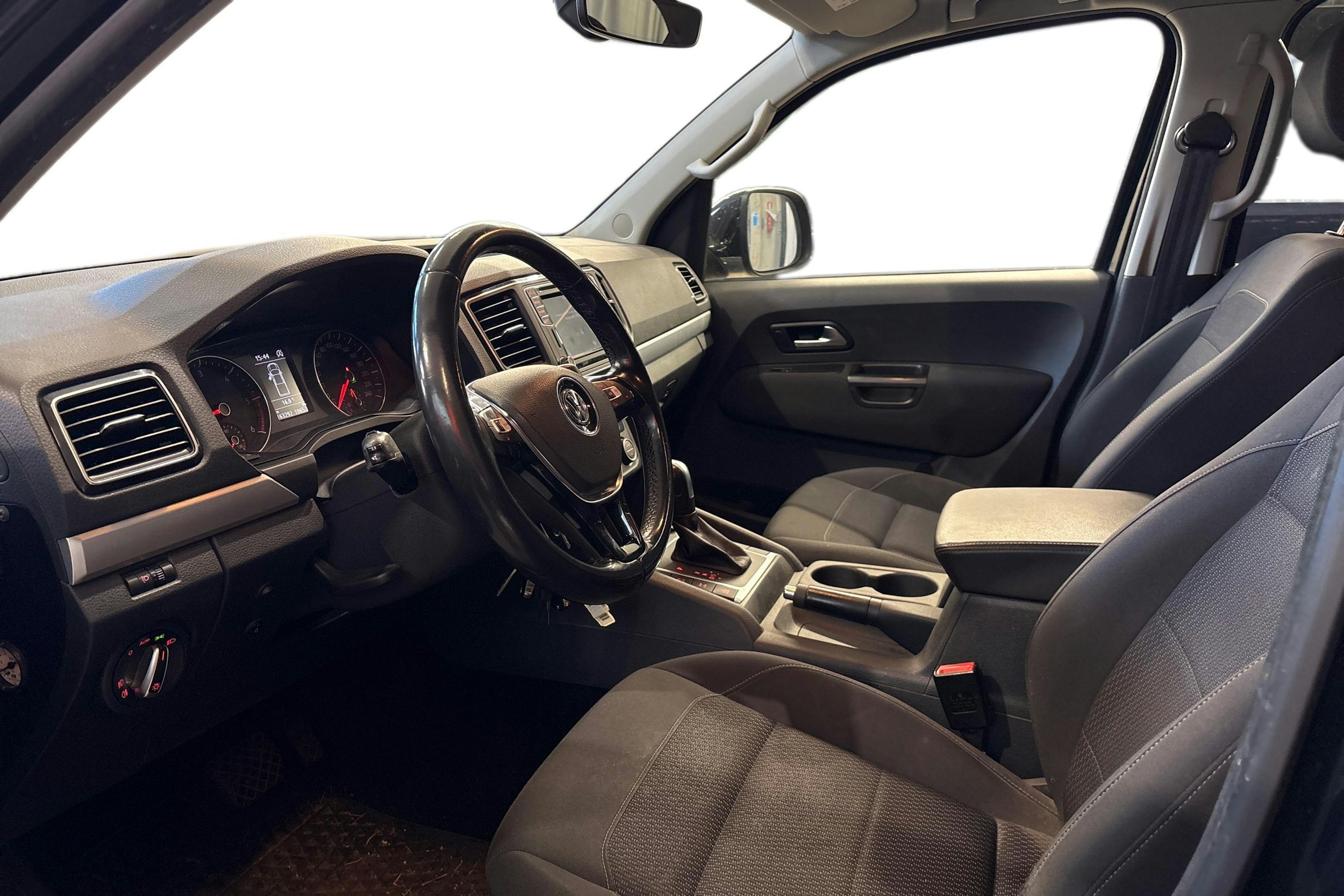musta Volkswagen Amarok 2019 kuva 3.