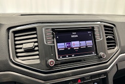 musta Volkswagen Amarok 2019 kuva 16.