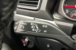 musta Volkswagen Amarok 2019 kuva 21.