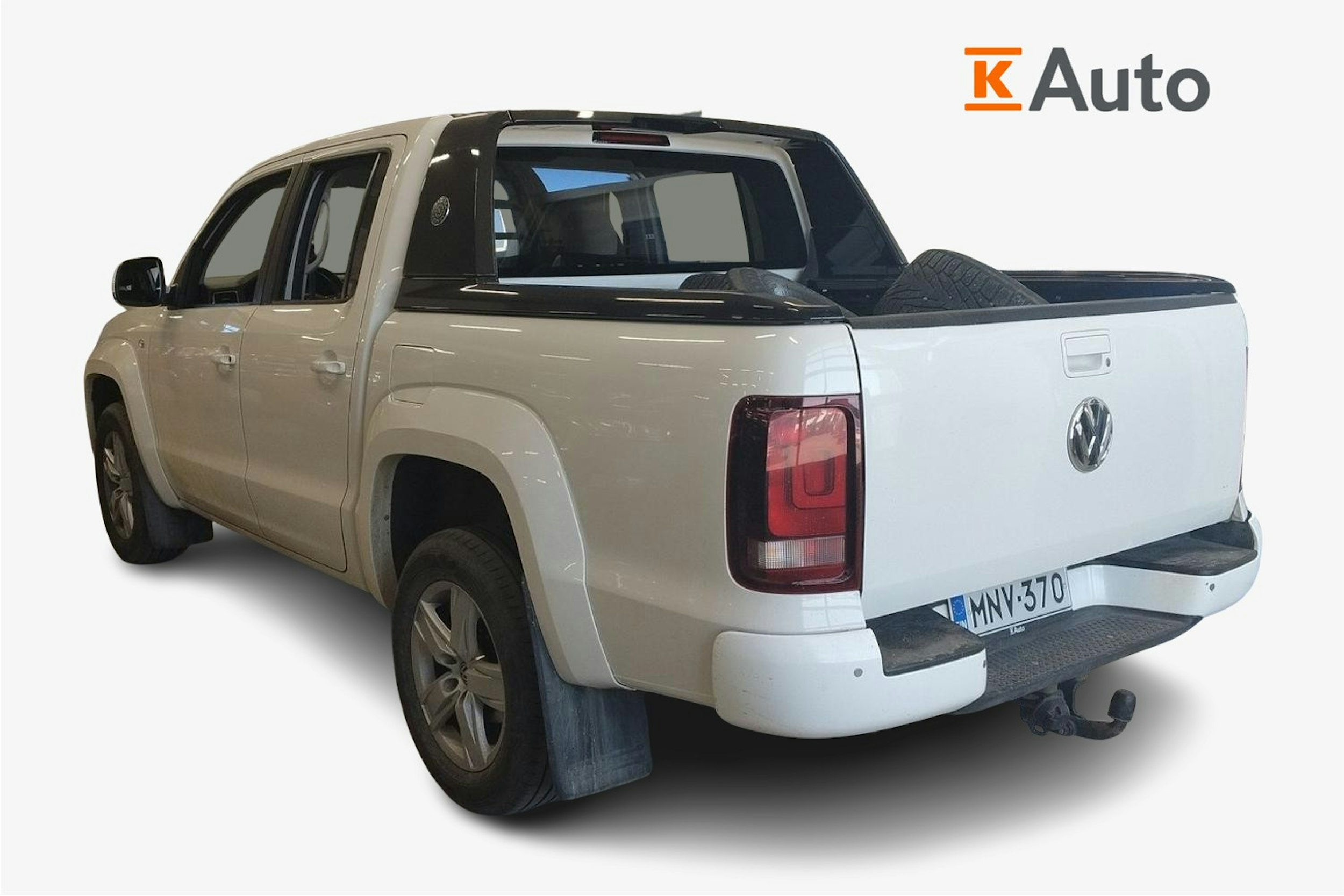 valkoinen Volkswagen Amarok 2019 kuva 2.