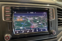 valkoinen Volkswagen Amarok 2019 kuva 17.