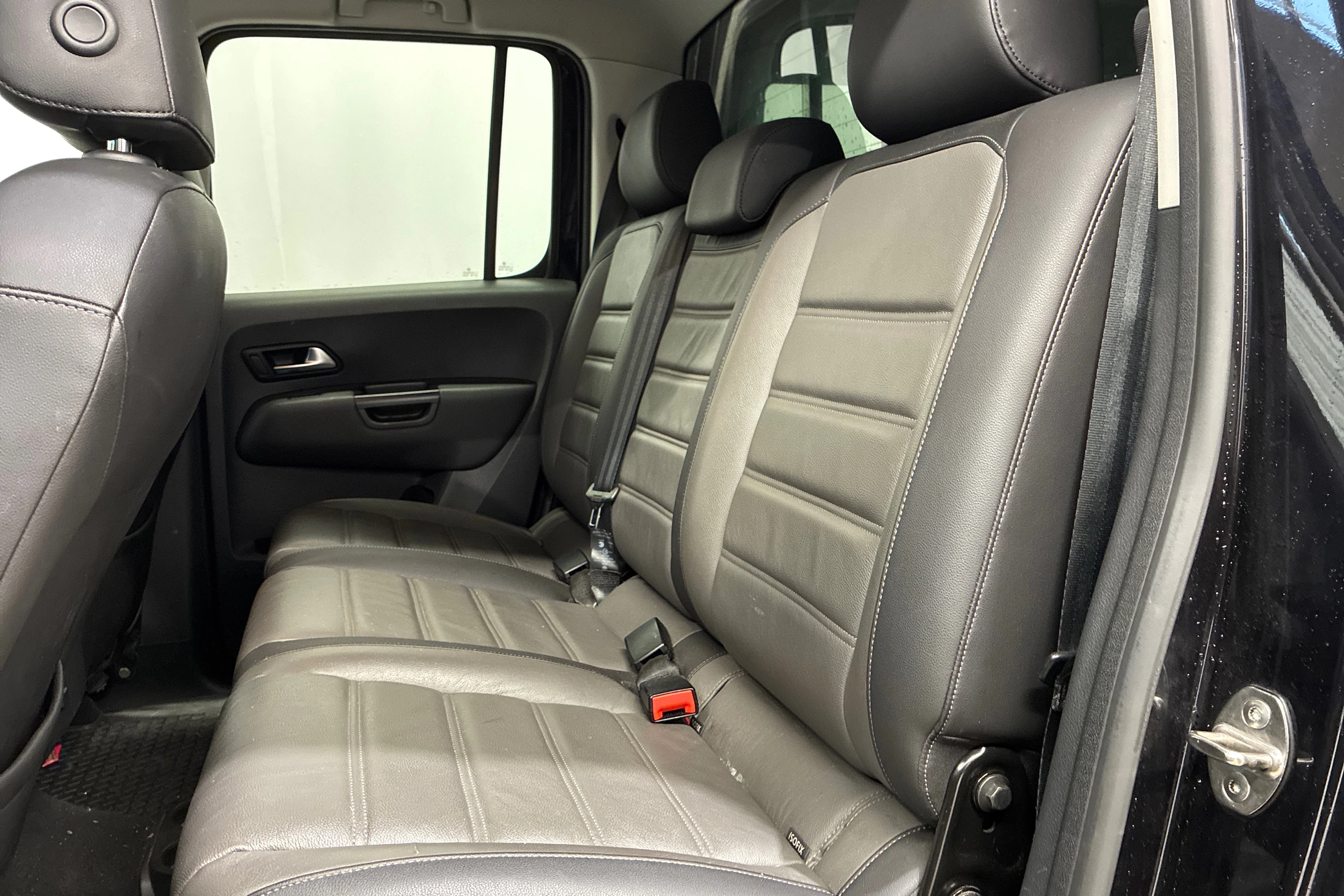 musta Volkswagen Amarok 2019 kuva 5.