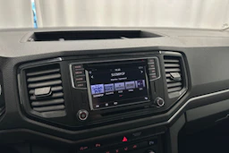 oranssi Volkswagen Amarok 2019 kuva 15.