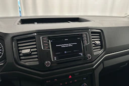 oranssi Volkswagen Amarok 2019 kuva 17.