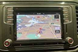 valkoinen Volkswagen Amarok 2019 kuva 14.