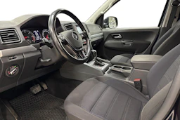 Sininen Volkswagen Amarok 2019 kuva 8.